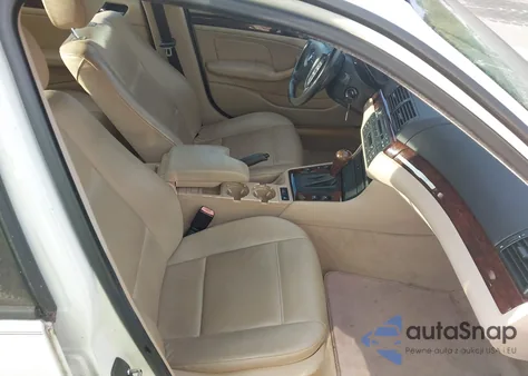 2005 BMW 325I из США, поврежденный, VIN WBAEV334X5KW20032